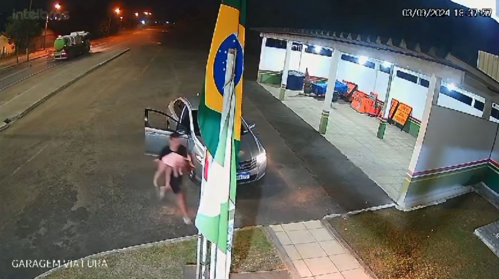 Policiais salvam a vida de criança de dois anos que estava desacordada após se engasgar, em SC