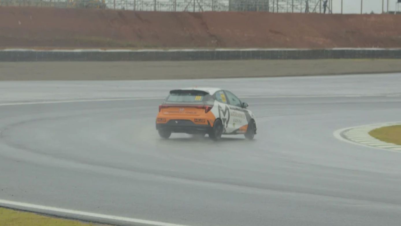 VÍDEO: Autódromo de Chapecó estreia competições oficiais com NASCAR Brasil, Copa Truck e Copa Hyundai HB20