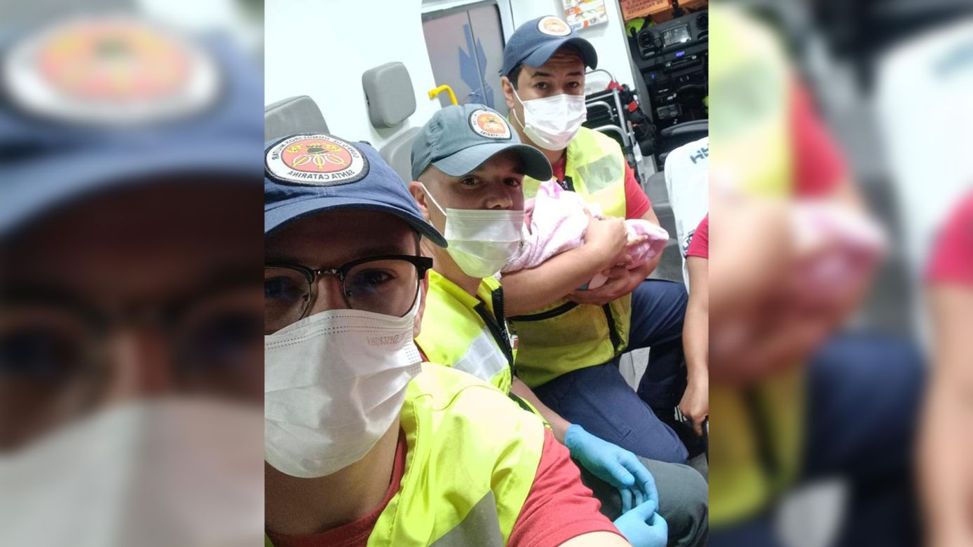 Mulher dá a luz em casa e Bombeiros auxiliam nos primeiros cuidados em Chapecó