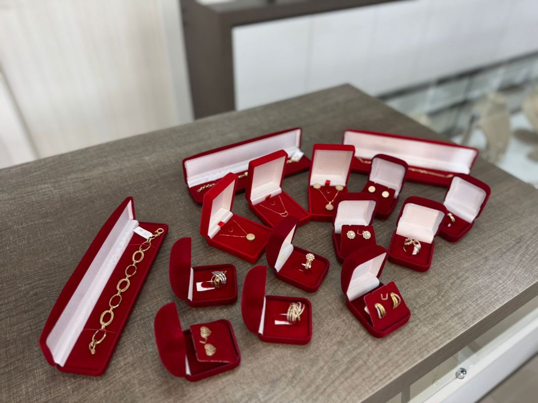 Seu Natal vale ouro na Unika Ótica e Joalheria com descontos imperdíveis