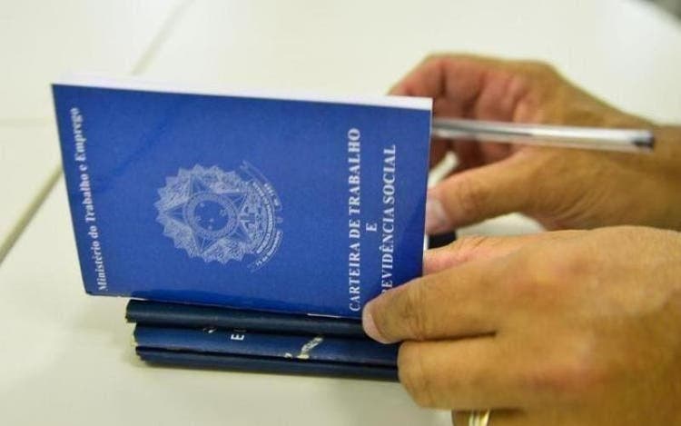 Empresa de Xanxerê tem vaga de emprego para auxiliar de serviços gerais; saiba os requisitos