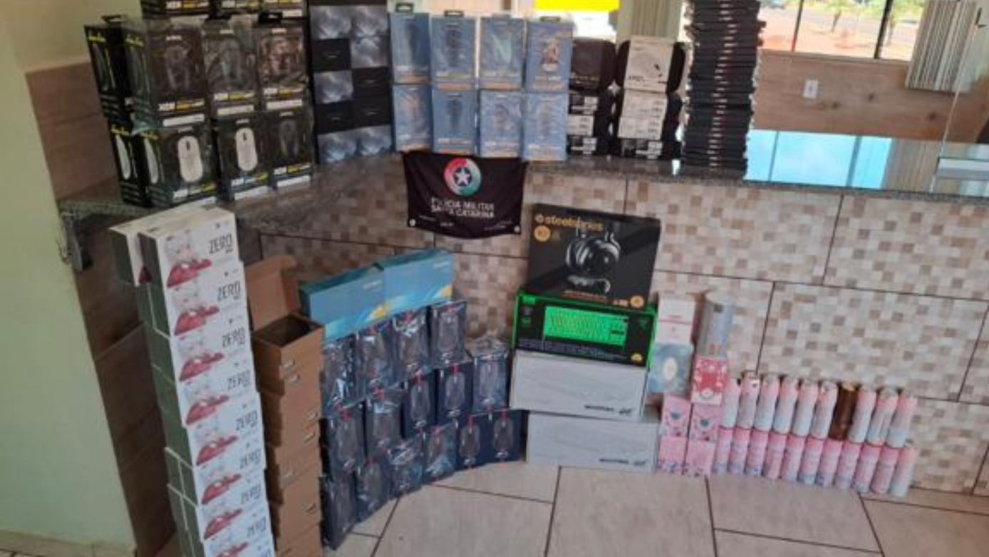 Mercadorias avaliadas em R$ 14 mil são apreendidas durante operação na SC-480 em Bom Jesus