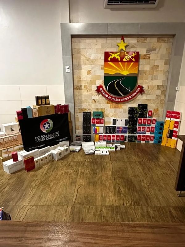 Carga de descaminho trazida do Paraguai é apreendida dentro de ônibus na SC-163