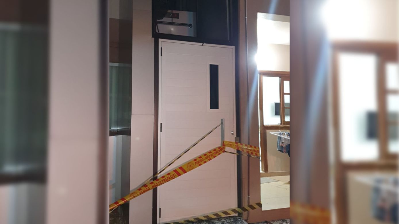 Menino de quatro anos fica preso em elevador e é resgatado pelos bombeiros, no Oeste