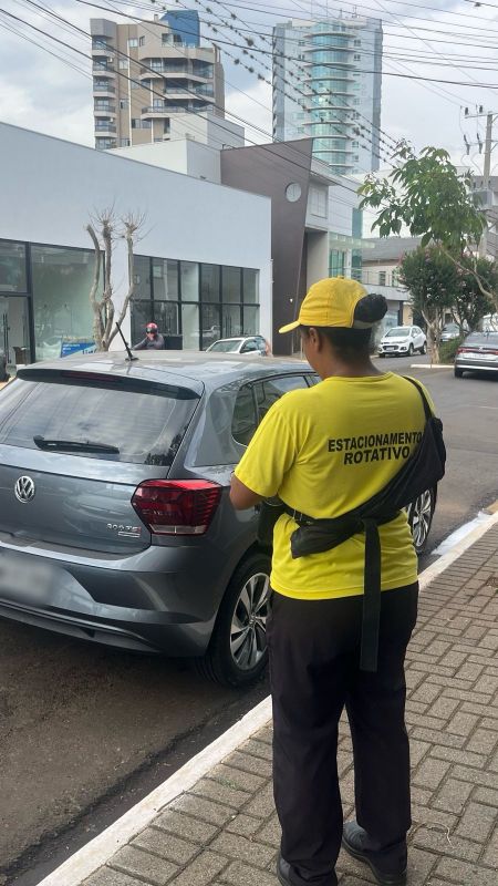 Estacionamento Rotativo orienta usuários sobre regularização de notificações