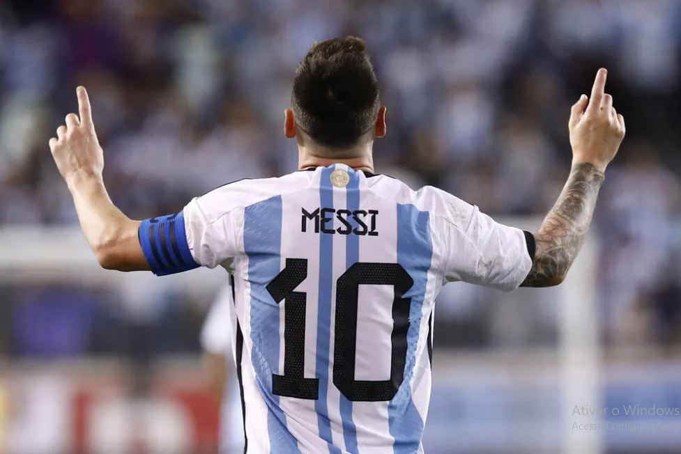 Argentina vira sobre o Egito após sair perdendo por 2 a 0 e avança às quartas da Copa do Mundo