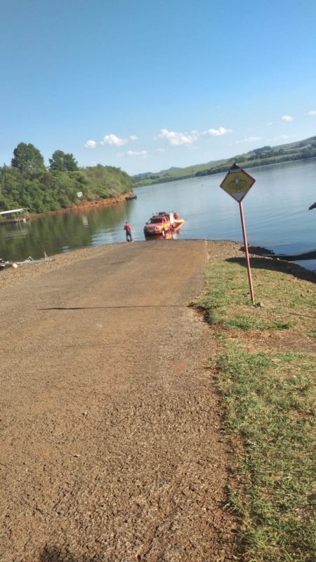 Bombeiros relataram ainda que o local tem aproximadamente 100 metros de profundidade. Foto: Corpo de Bombeiros