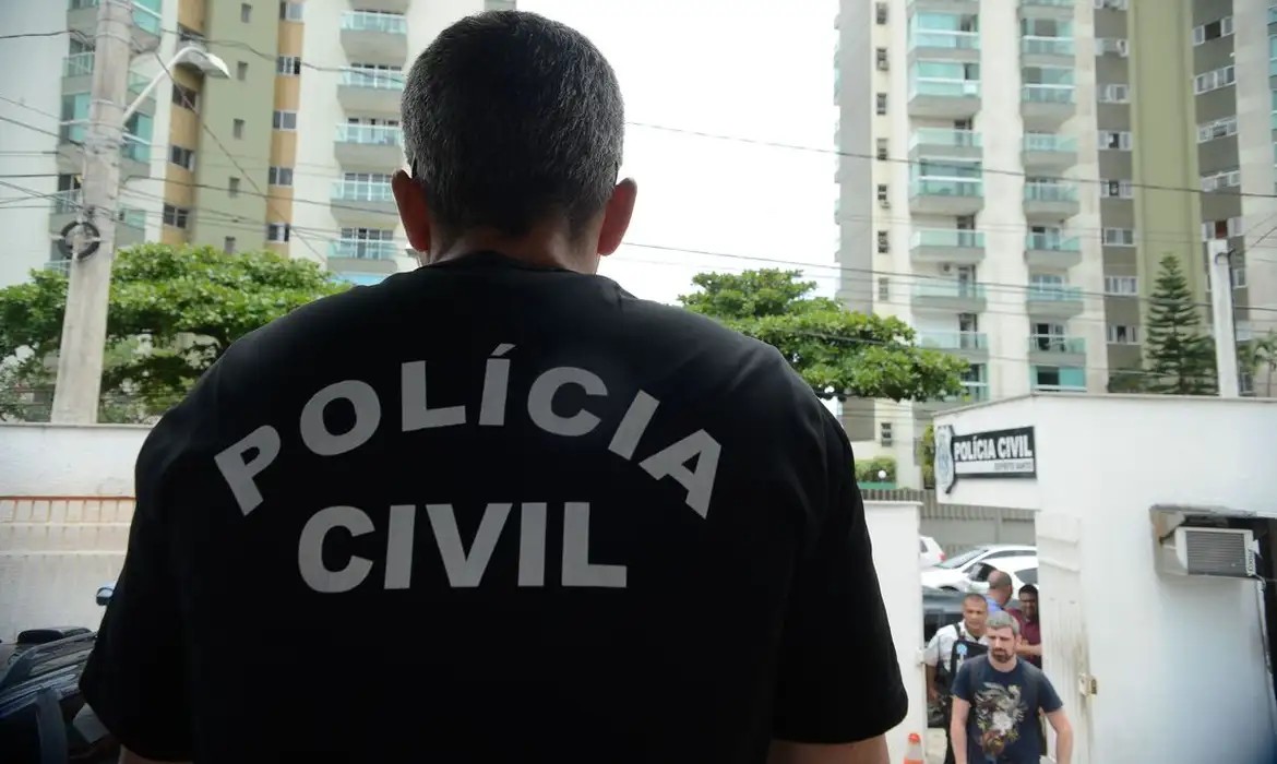 Polícia Civil recupera notebook furtado e prende homem por receptação qualificada em Chapecó