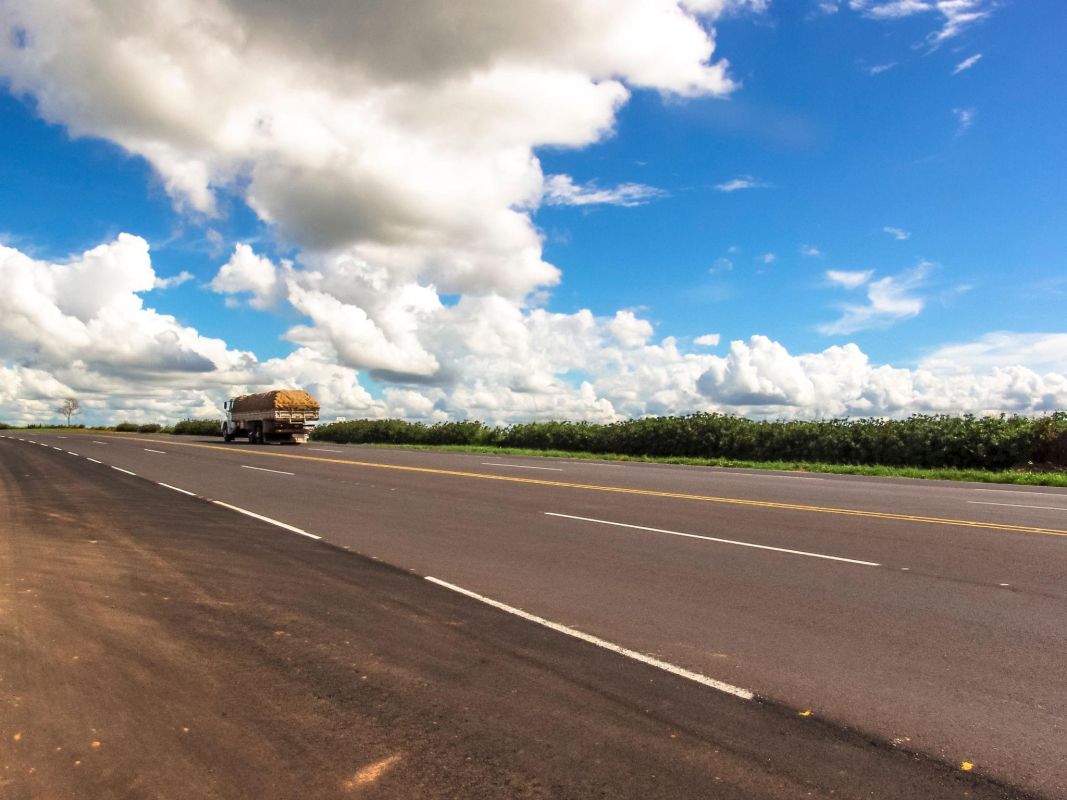 Caminhoneiros falam em paralisação, mas não há greve confirmada no Brasil